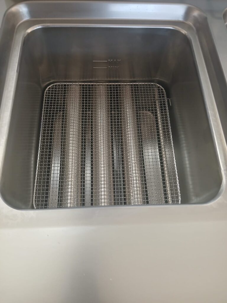 FRIGGITRICE 2 VASCHE GAS METANO 17+17LT ( 33 KW )- NUOVA - dettaglio prodotto
