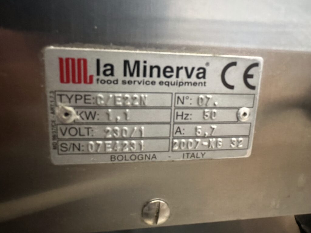 TRITACARNE DA BANCO USATO BOCCA 22/82 – MONOFASE 220V - dettaglio prodotto